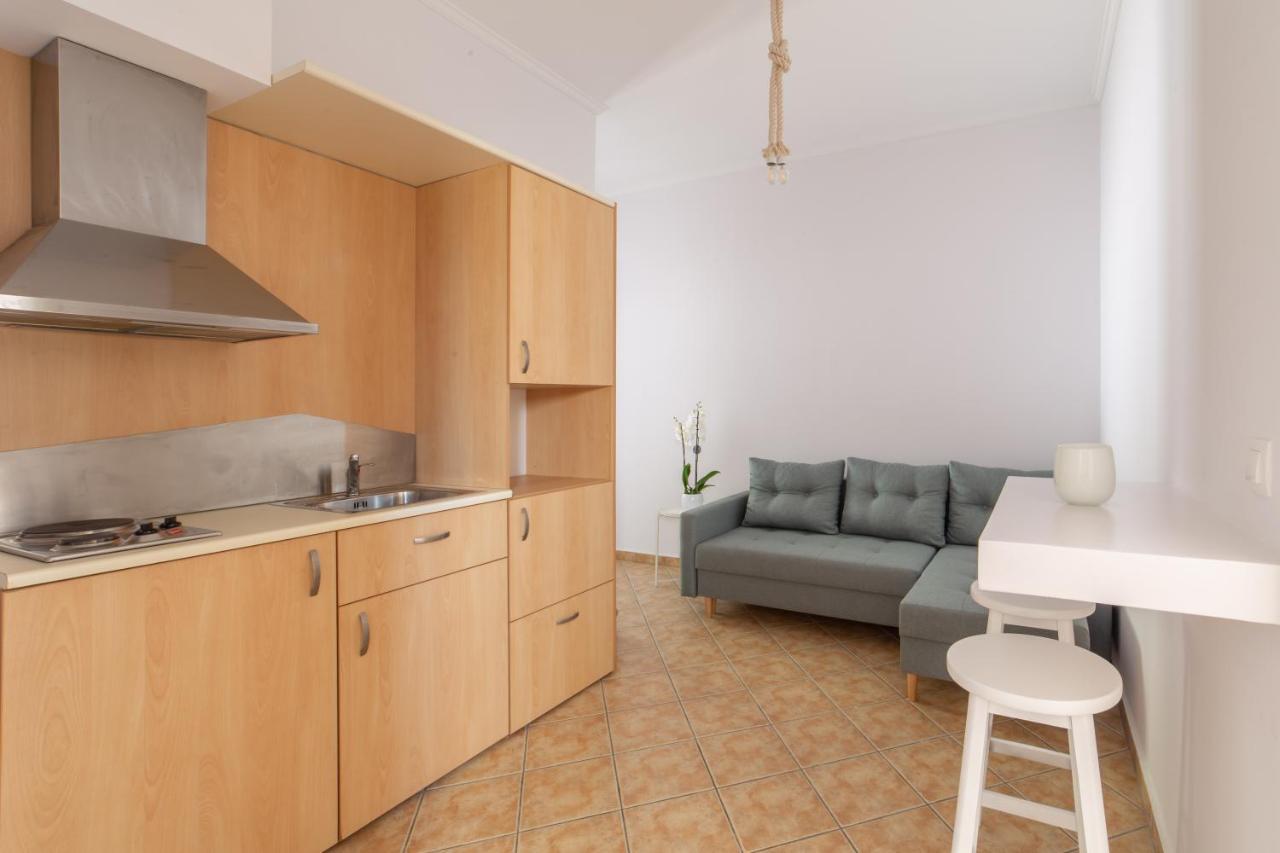 Nysa Residence Menites Екстер'єр фото