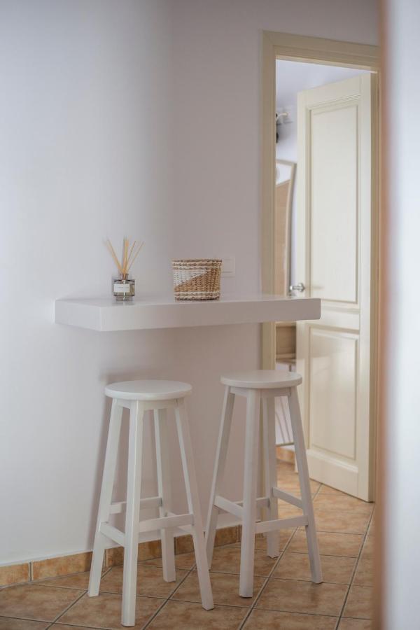 Nysa Residence Menites Екстер'єр фото